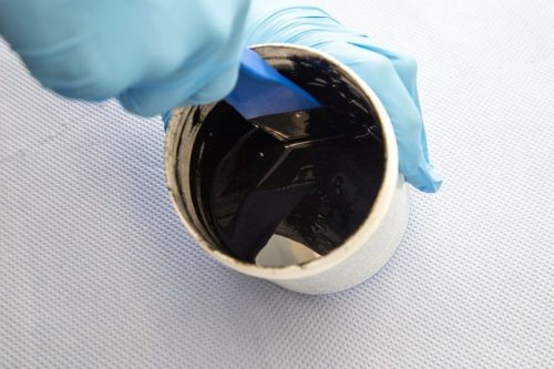 WEICON WR - kétkomponensű ACÉL töltött folyékony KOPÁSÁLLÓ epoxi gyanta - 0,5 kg