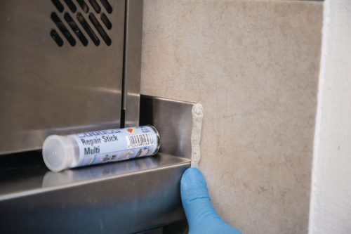 Weicon Repair-Stick MULTI (Univerzális) ásványi anyag tartalmú epoxi javítógyurma - 115 g