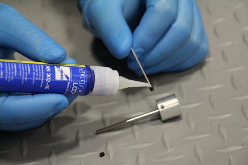 WEICONLOCK AN 302-40 Csavarmenet rögzítő ragasztó - M20 R3/4 - Átlátszó - 20 ml