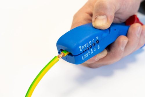 WeiconTOOLS laposkábel és körkábel csupaszoló multi szerszám